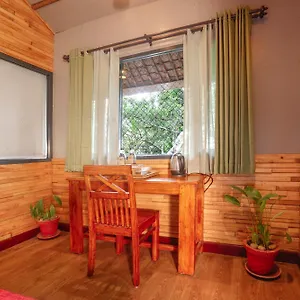 **** Resort Vythiri Resort India
